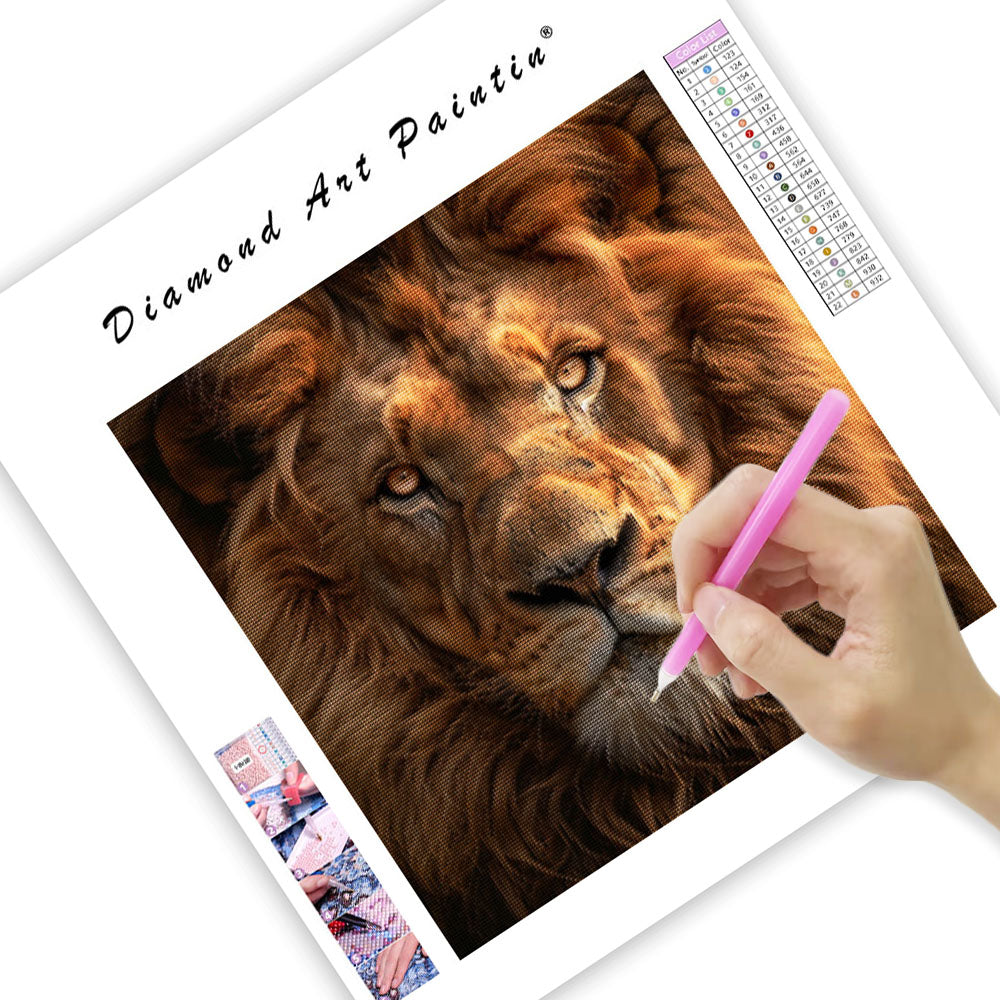 Majestic Lion Portrait - Diamond Painting