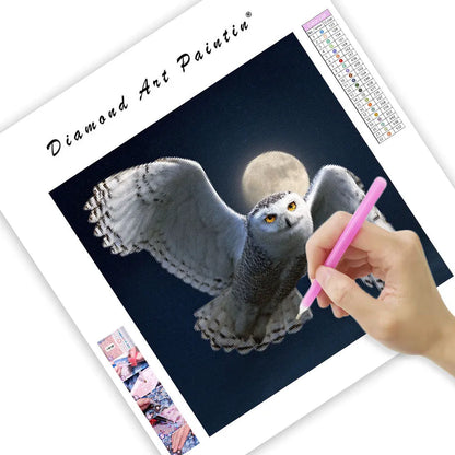 Snowy Owl in Flight - Diamond Painting