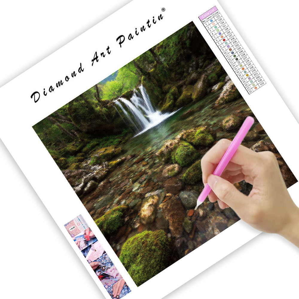 Clear Waterfall and Moss - Diamond Painting