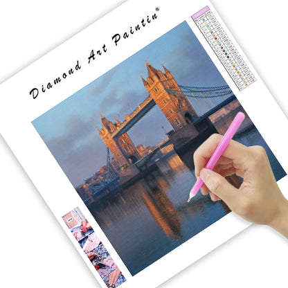 London Tower Bridge at Dawn - Diamond Painting